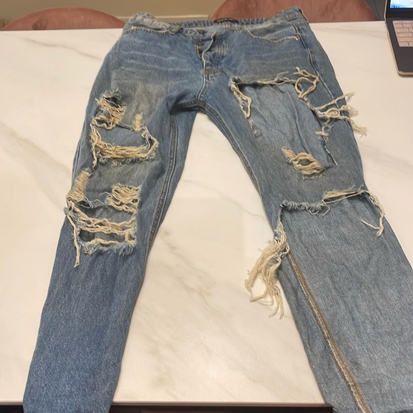 Fashionnova ripped jeans - Picture 1 of 2